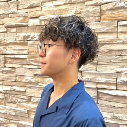 10代20代　学生　学割　初カラー　ハイライト　癖毛　マッシュ　刈り上げ　お悩み解決　メンズ髪型　Shoma Togedate